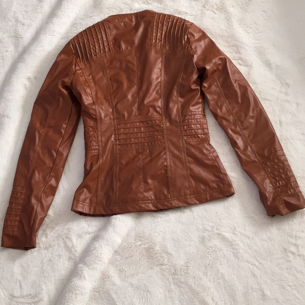 Leather Jacket - Picture 5 of 5